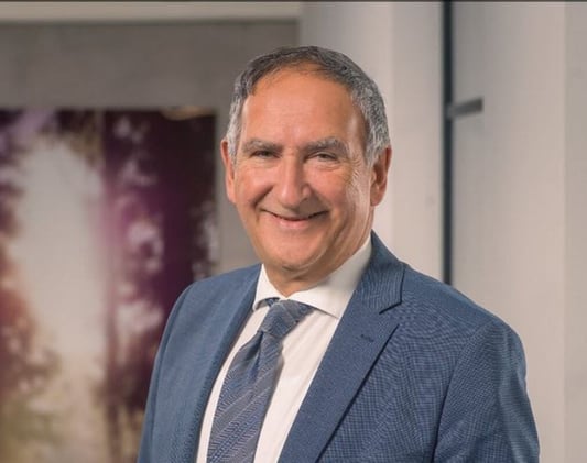 Johan Arensman - CEO Syntess Group